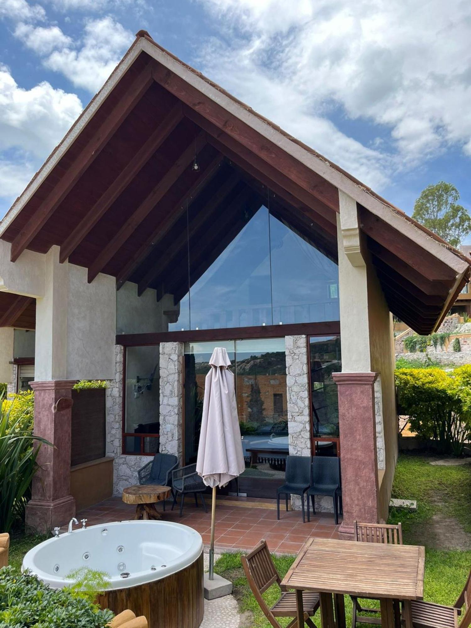 Zidada Hotel And Chalets Bernal Exterior photo